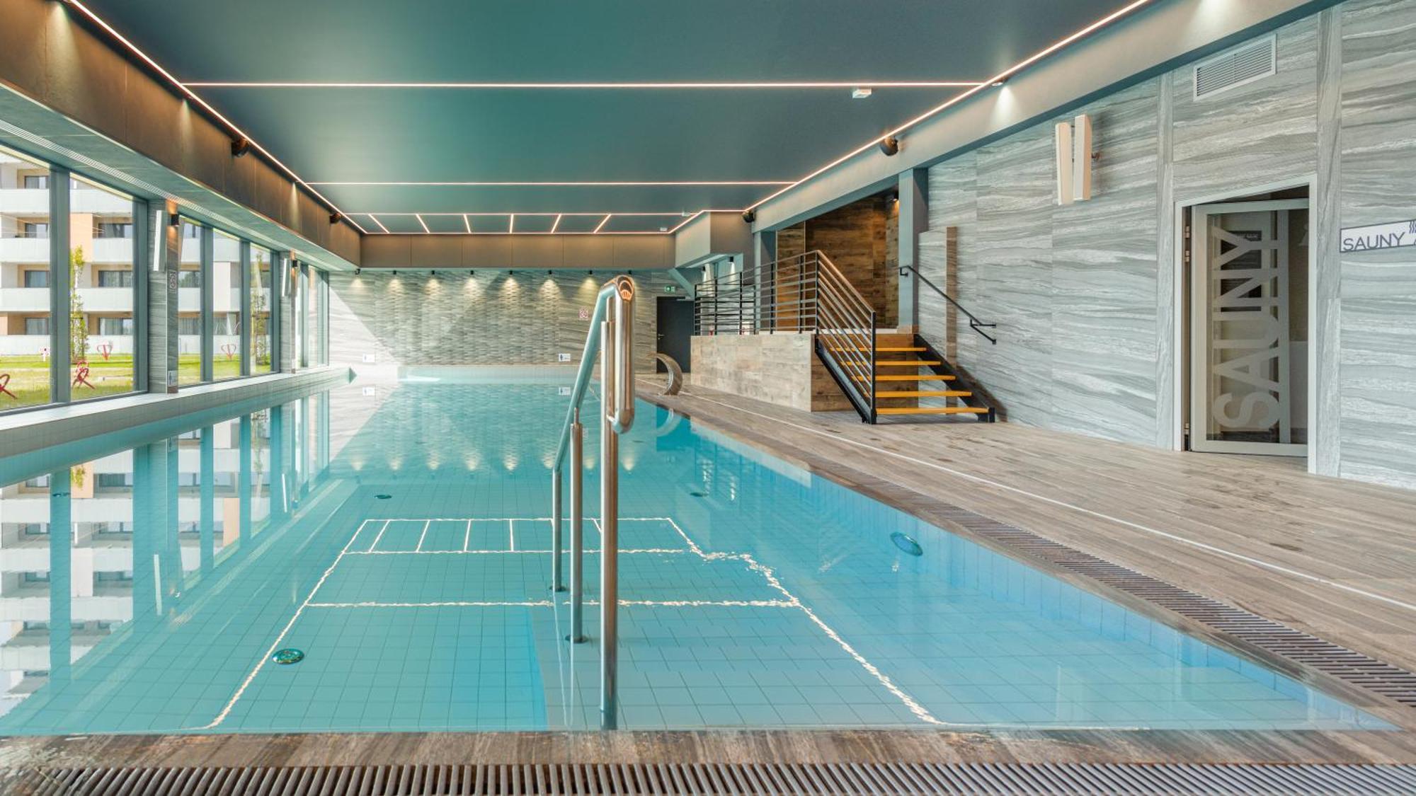 Blue Premium Pool Sauna Fitness Free Kolobřeh Exteriér fotografie